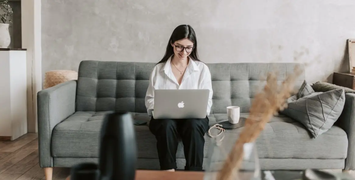 7SuccessFactorsFemaleEntrepreneurs-FemaleFounderSpace-1