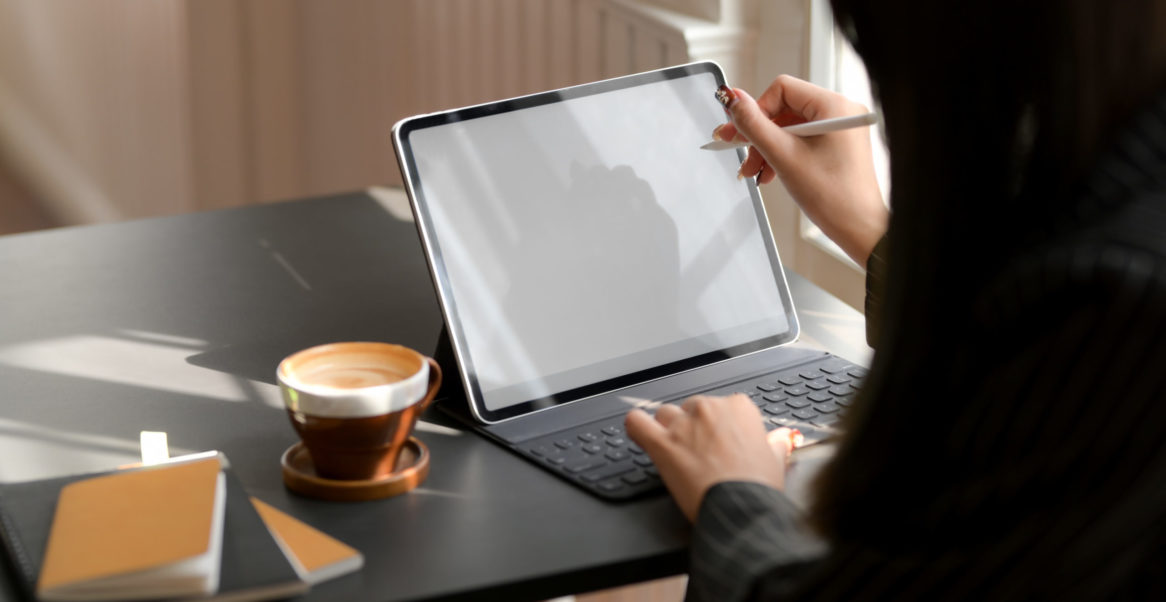 FemaleFounderSpace-BuildStartupBrand-StartBrand-scaled.jpg