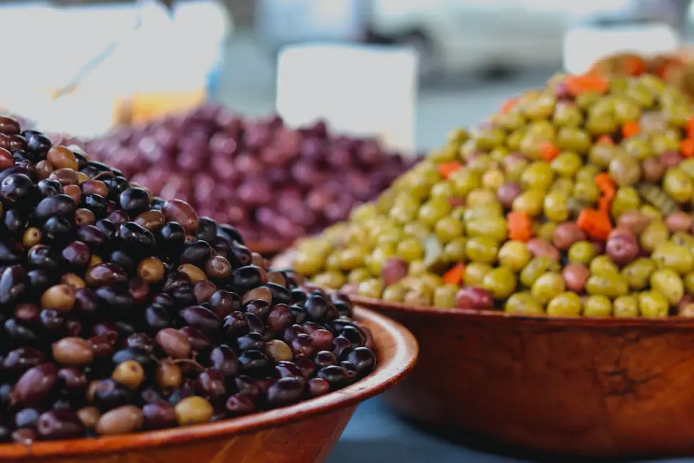 Acari Crops