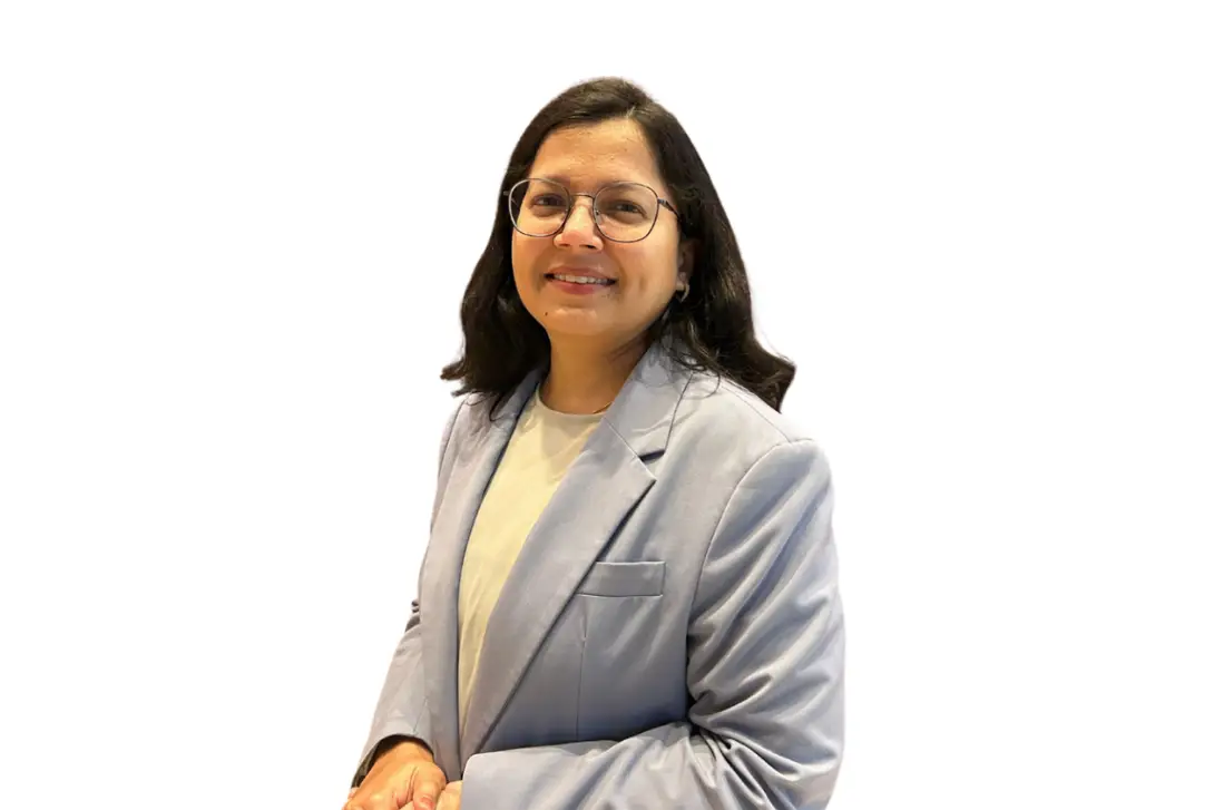 Portrait of Surbhi Jore, Founder and CEO of ASM Global, who leads RecyclX, a platform for a traceable and transparent circular economy with significant social impact.